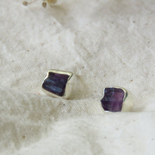 Cargar imagen en el visor de la galería, ARETES VIOLETA NATURAL
